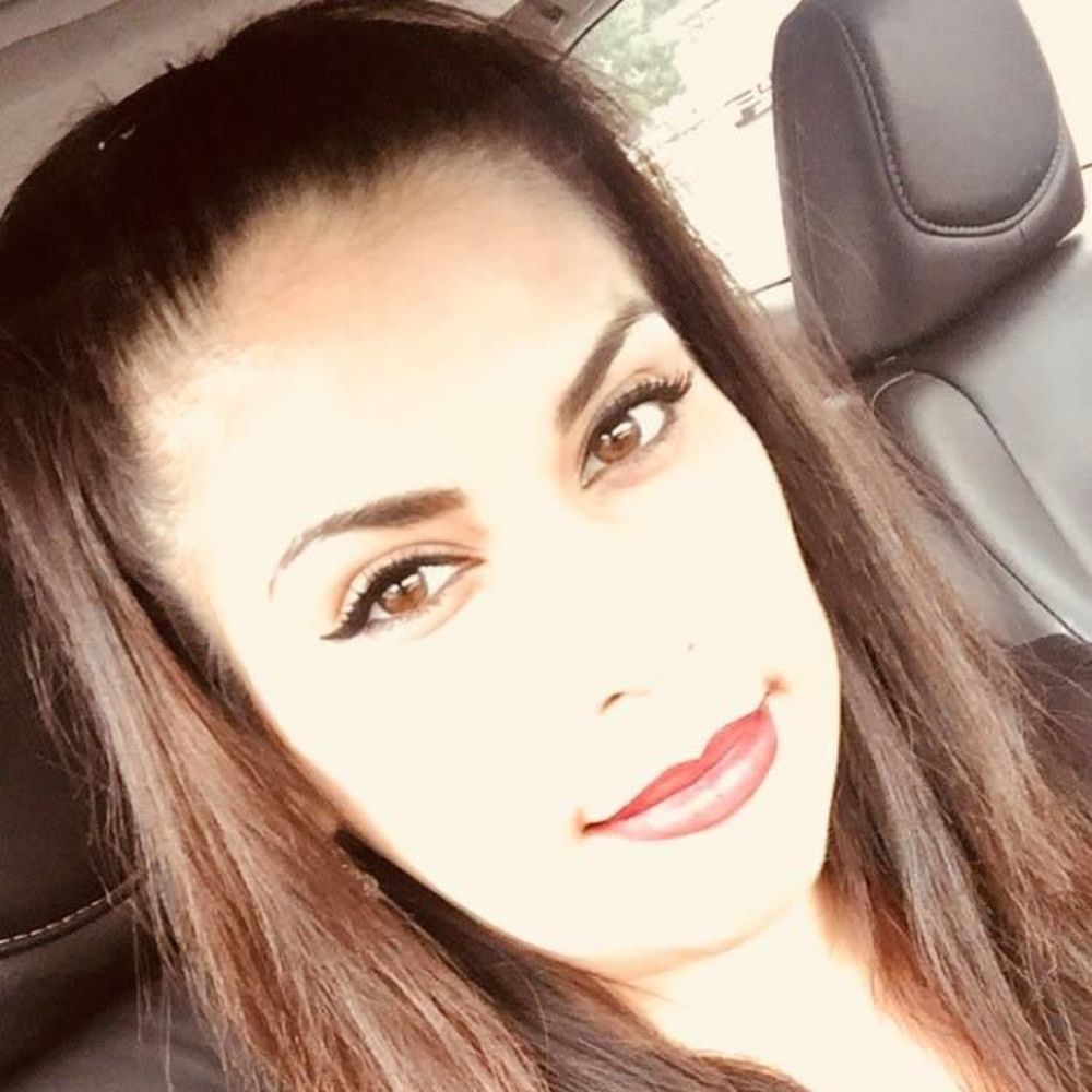 Meet your Posher, Brenda